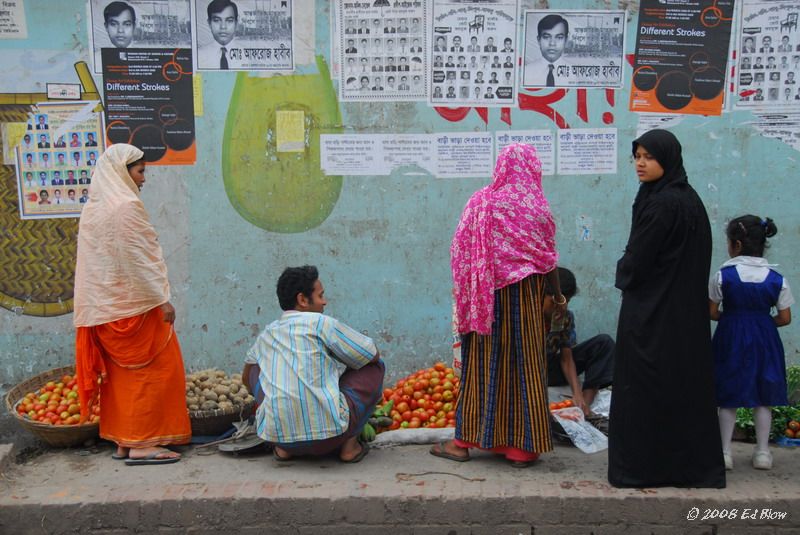 Sidewalk market.jpg